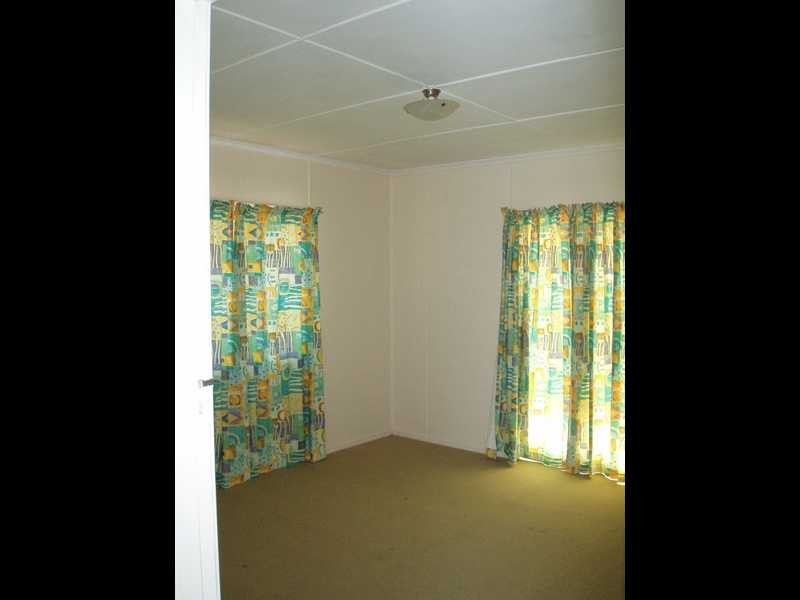 Unit 1 and 2/1 Cressey Street, Wavell Heights QLD 4012