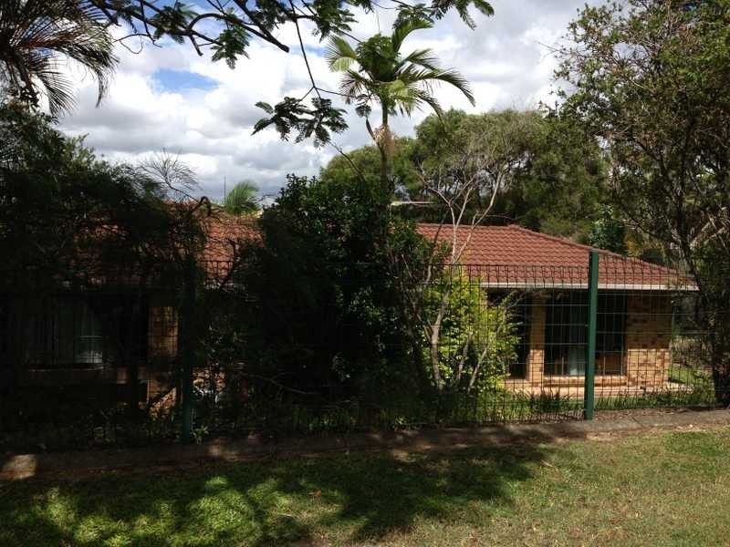 15 Daniel Drive, Albany Creek QLD 4035