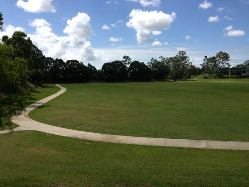 15 Daniel Drive, Albany Creek QLD 4035