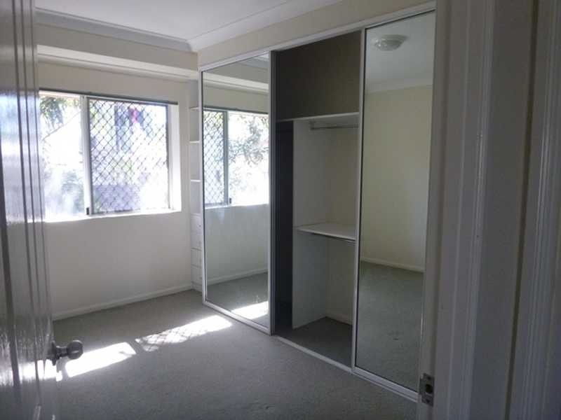 11/2 Surrey Street, Nundah QLD 4012