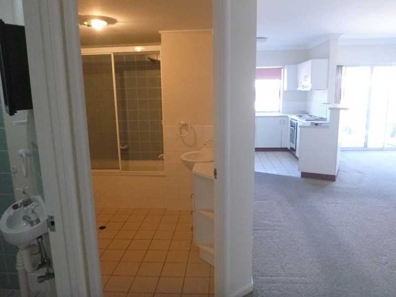 11/2 Surrey Street, Nundah QLD 4012