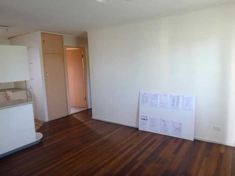 71 Park Road, Wooloowin QLD 4030