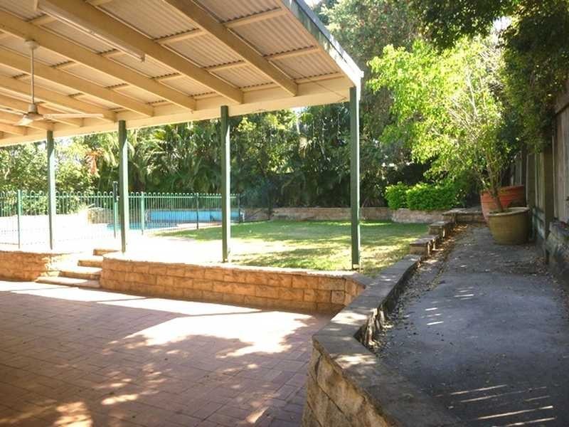 36-38 Lewis St, Clayfield QLD 4011