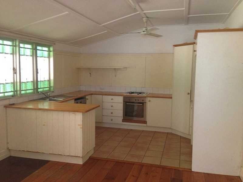 36-38 Lewis St, Clayfield QLD 4011