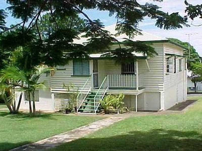 18 Fisher Pde, Zillmere QLD 4034