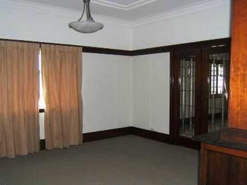 18 Fisher Pde, Zillmere QLD 4034