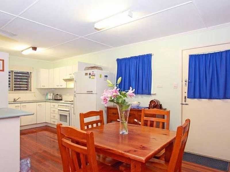 30 Mayflower Street, Geebung QLD 4034