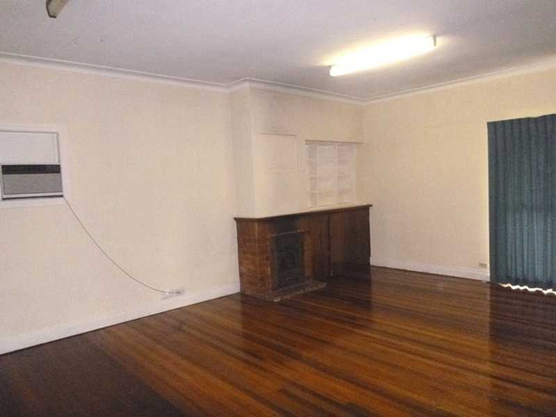 26 Rawson St, Wooloowin QLD 4030