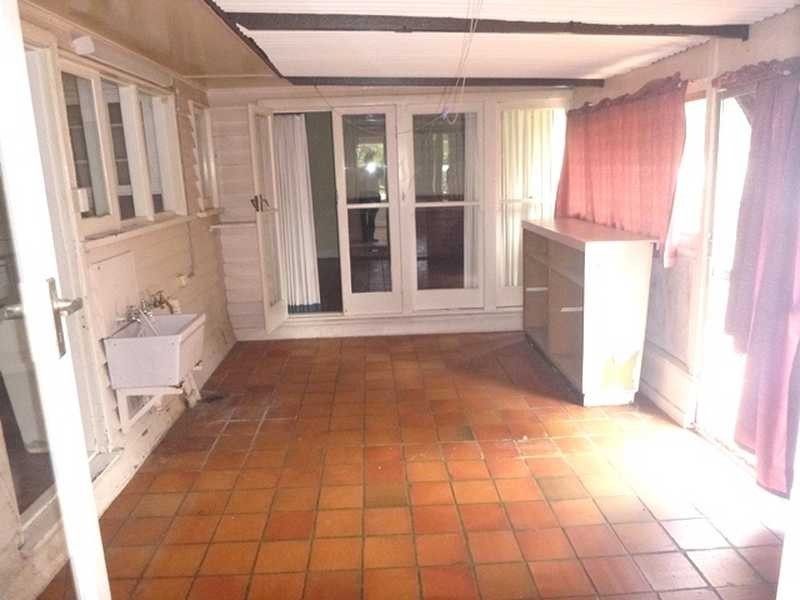 26 Rawson St, Wooloowin QLD 4030