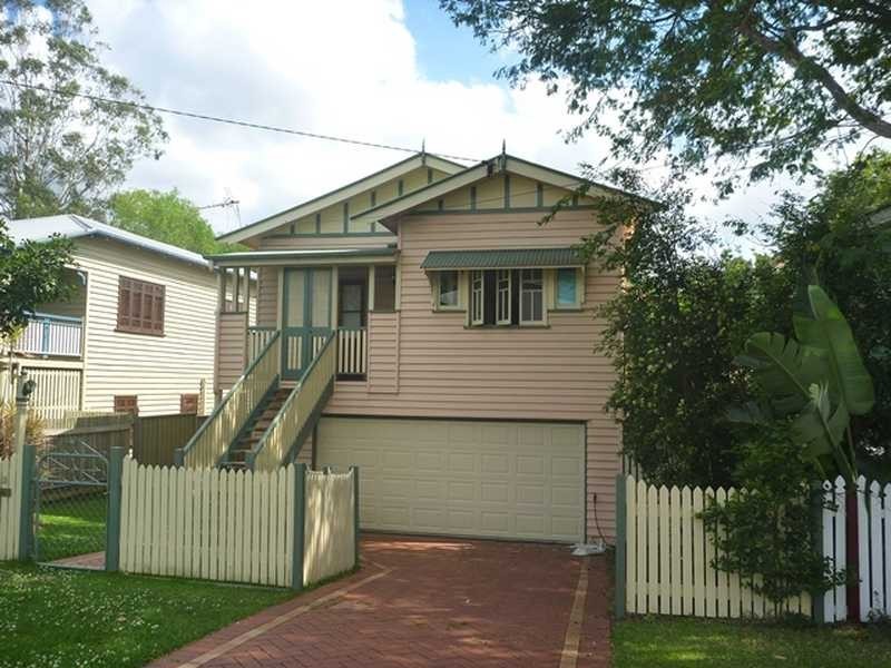 19 Cramond St, Wilston QLD 4051