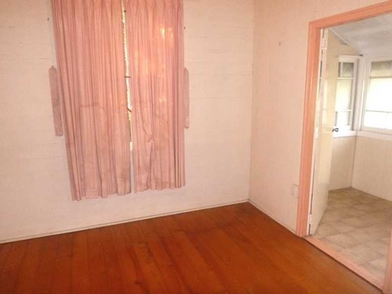 34 Thorrold St, Wooloowin QLD 4030