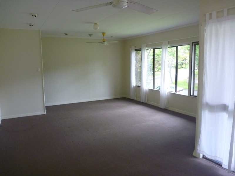 33 Koolewong Street, Stafford Heights QLD 4053