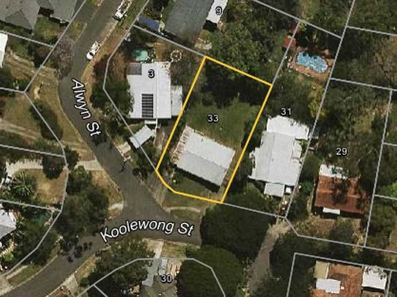 33 Koolewong Street, Stafford Heights QLD 4053