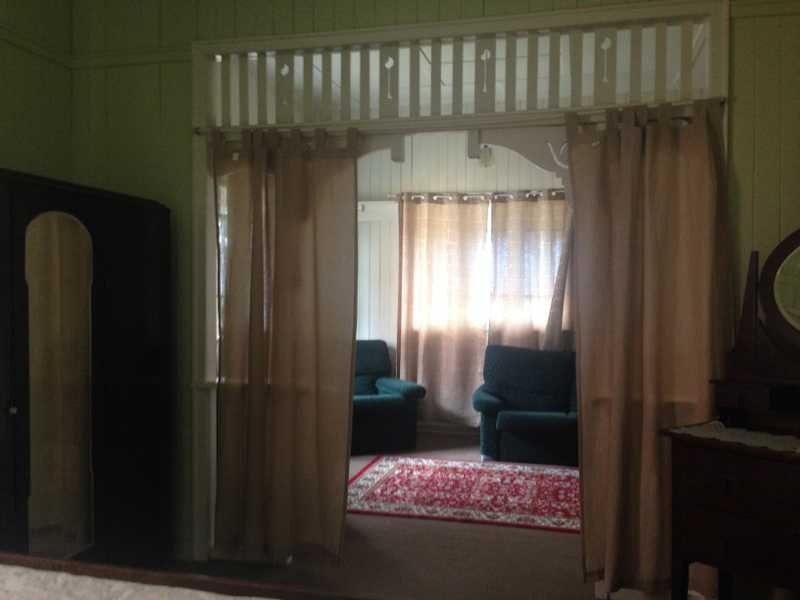 8 Oliver Street, Kedron QLD 4031