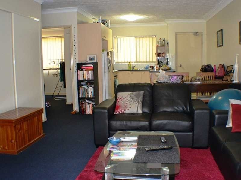 Unit 2/51 Junction Road, Clayfield QLD 4011