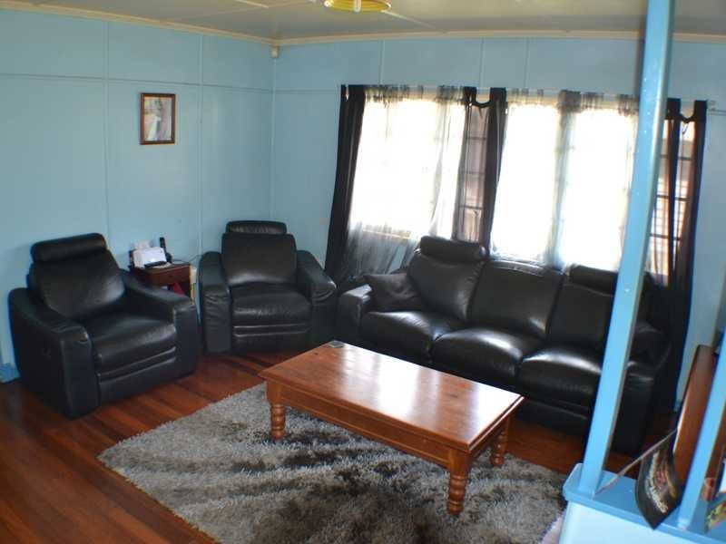 220 Hamilton Road, Wavell Heights QLD 4012