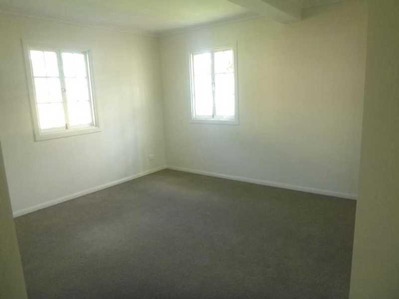 31 Fraser St, Wooloowin QLD 4030