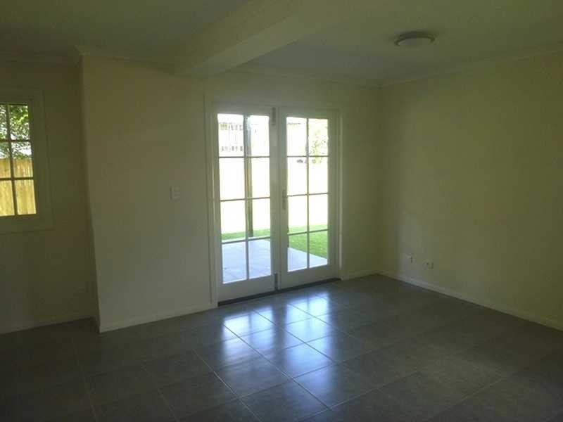 31 Fraser St, Wooloowin QLD 4030