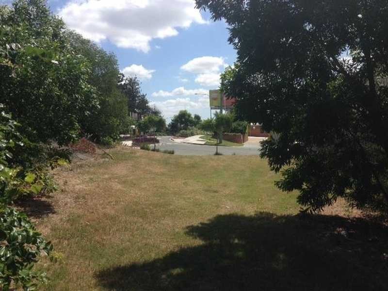 1 Fosbery St, Windsor QLD 4030