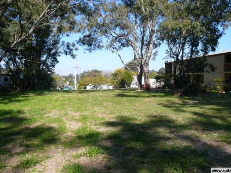 28 Young Street, Petrie QLD 4502