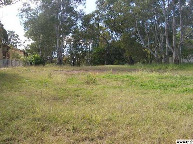 28 Young Street, Petrie QLD 4502