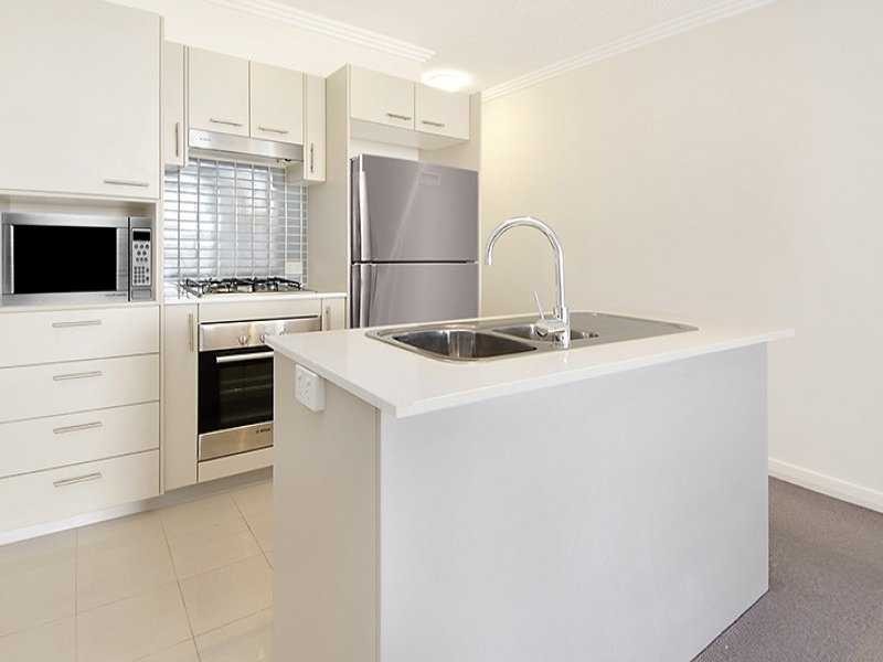Unit/206/392 Hamilton Road, Chermside QLD 4032