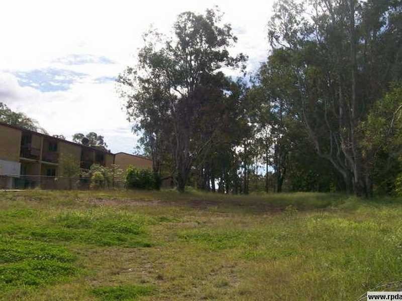 28 Young Street, Petrie QLD 4502