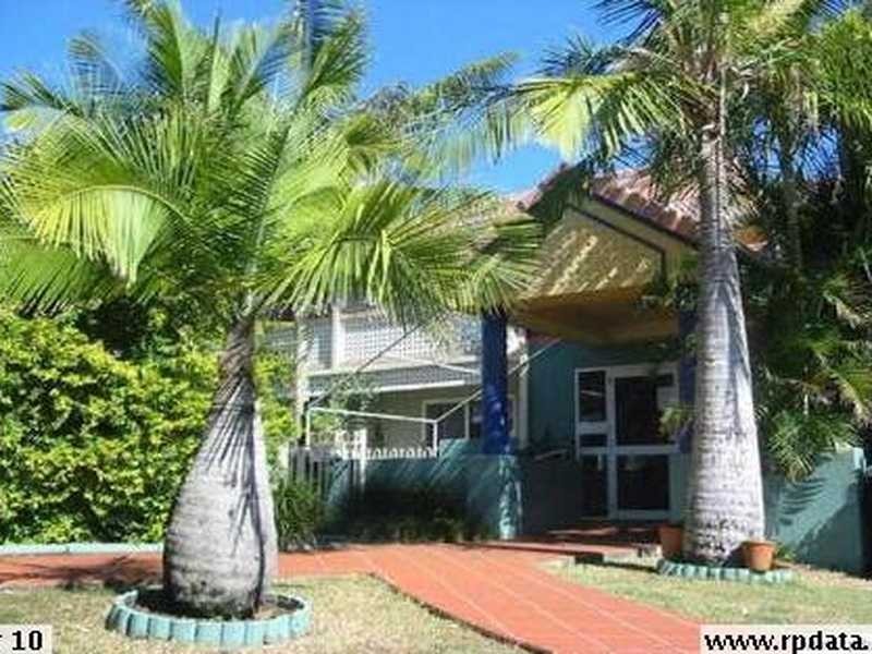 17 and 18/592 Sandgate Road, Clayfield QLD 4011