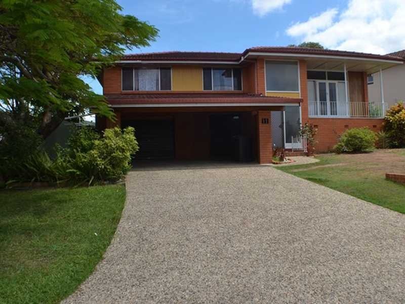 11 Nystrom St, Chermside QLD 4032