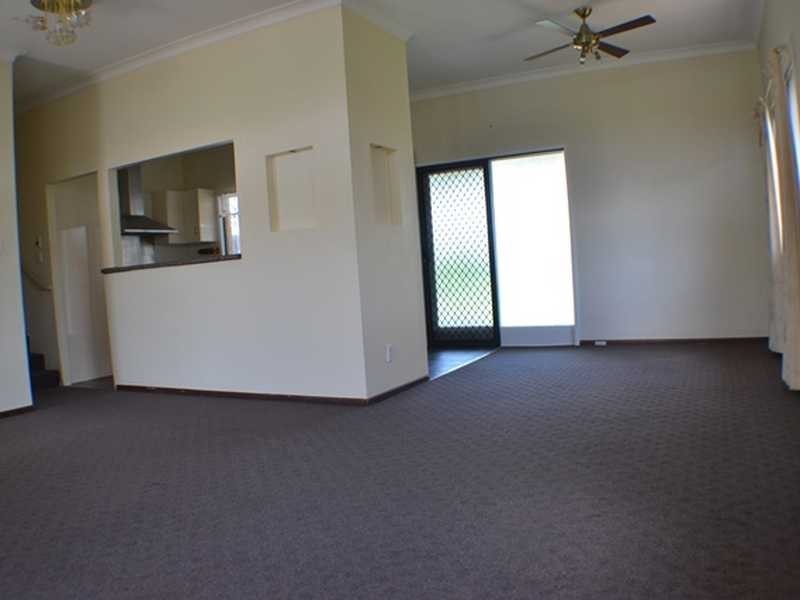 11 Nystrom St, Chermside QLD 4032