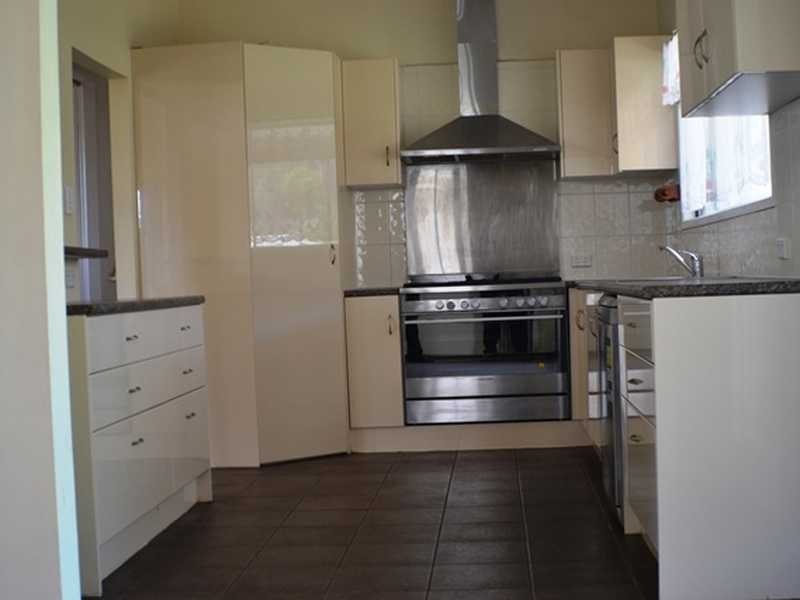 11 Nystrom St, Chermside QLD 4032