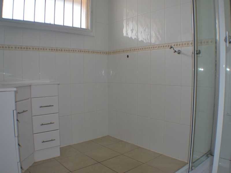 11 Nystrom St, Chermside QLD 4032