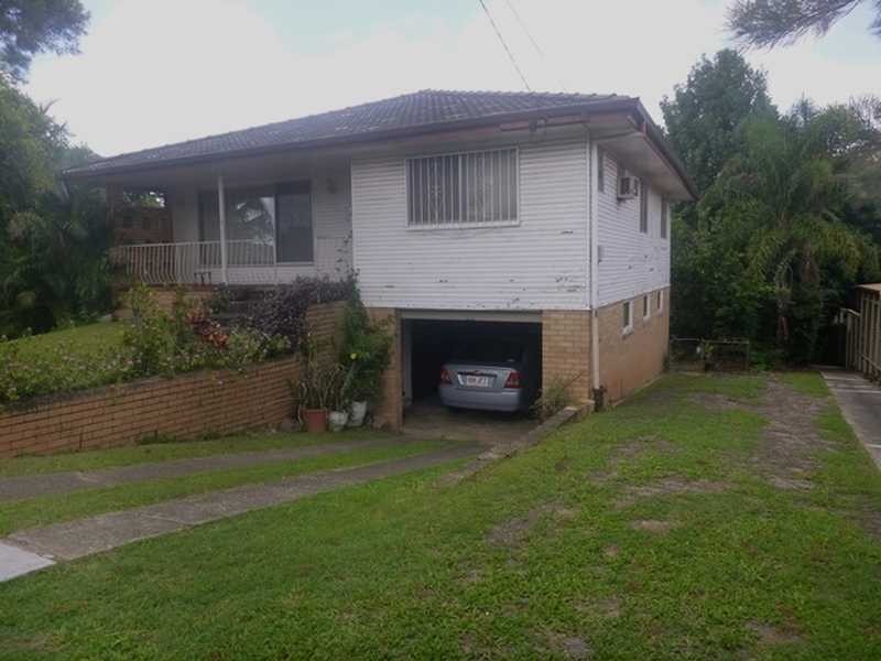 14 Nystrom Street, Chermside QLD 4032