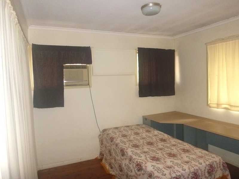 14 Nystrom Street, Chermside QLD 4032