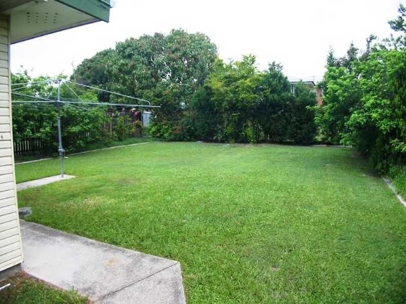 25 Caronga Street, Wavell Heights QLD 4012