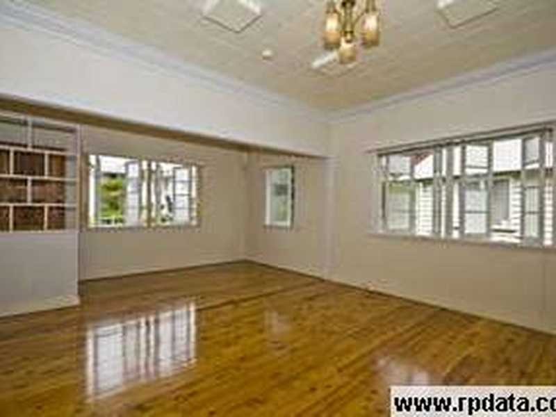 11 Gamelin Crescent, Stafford QLD 4053