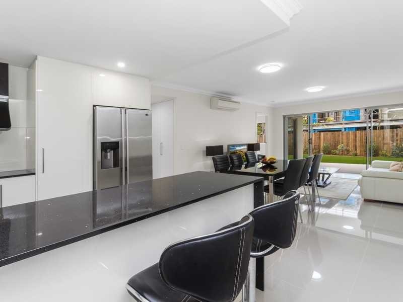 Unit/1/145 Beatrice Tce, Ascot QLD 4007