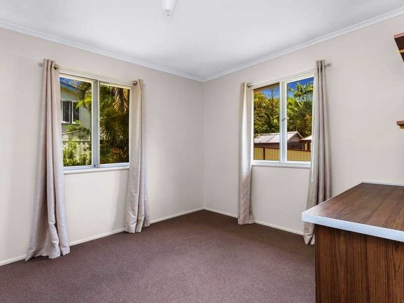 14 Culworth Street, Chermside West QLD 4032