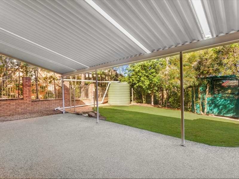 3 Bankhead Crescent, Stafford Heights QLD 4053