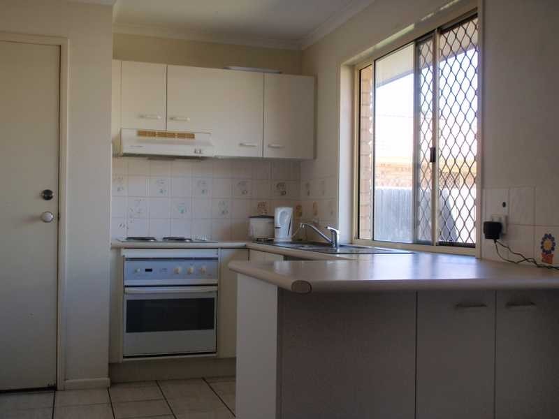 2 Hibiscus Circuit, Fitzgibbon QLD 4018