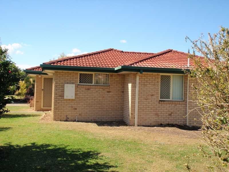 2 Hibiscus Circuit, Fitzgibbon QLD 4018