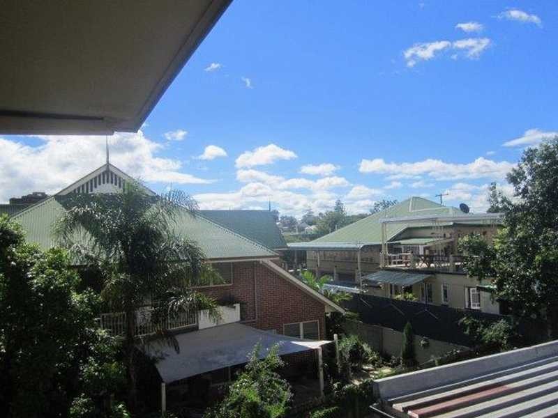 Unit 6/10 Wellington Street, Clayfield QLD 4011