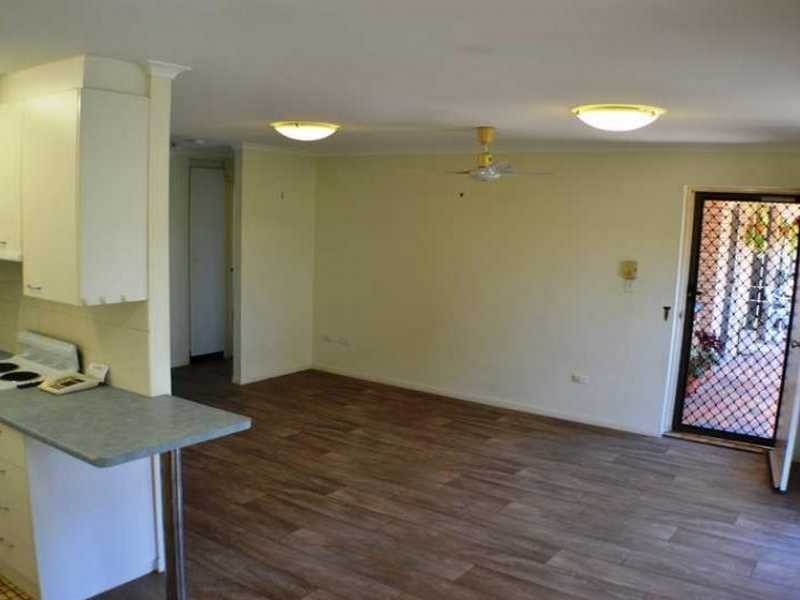 5/137 Prince Edward Pde, Scarborough QLD 4020