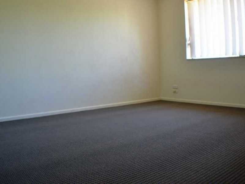 5/137 Prince Edward Pde, Scarborough QLD 4020