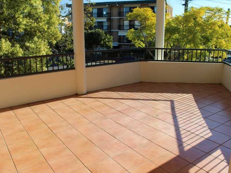 Unit 4/21 Drane Street, Clayfield QLD 4011