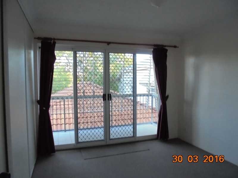 Unit 4/161 Allen Street, Hamilton QLD 4007