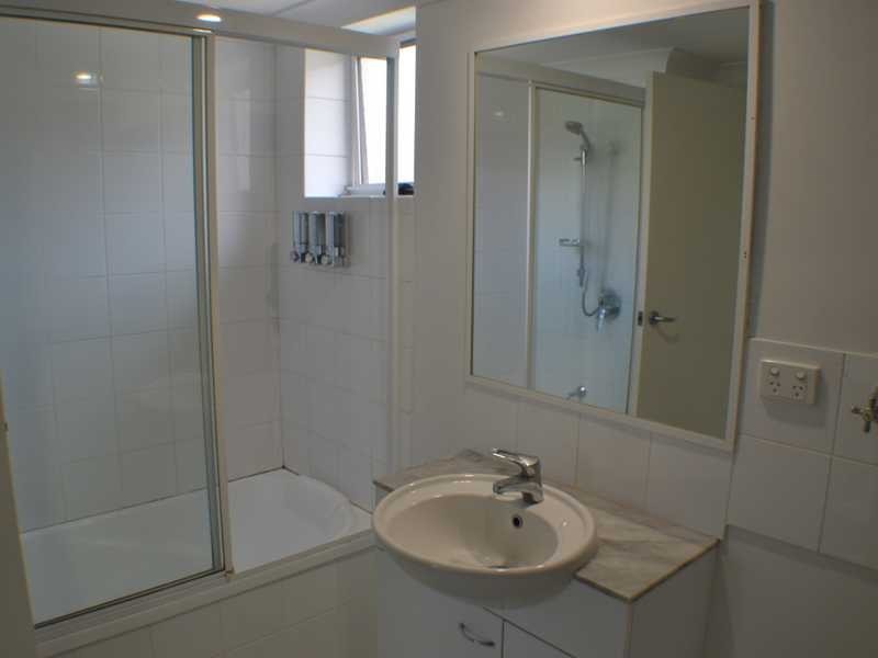 Unit 11/41 Racecourse Road, Hamilton QLD 4007