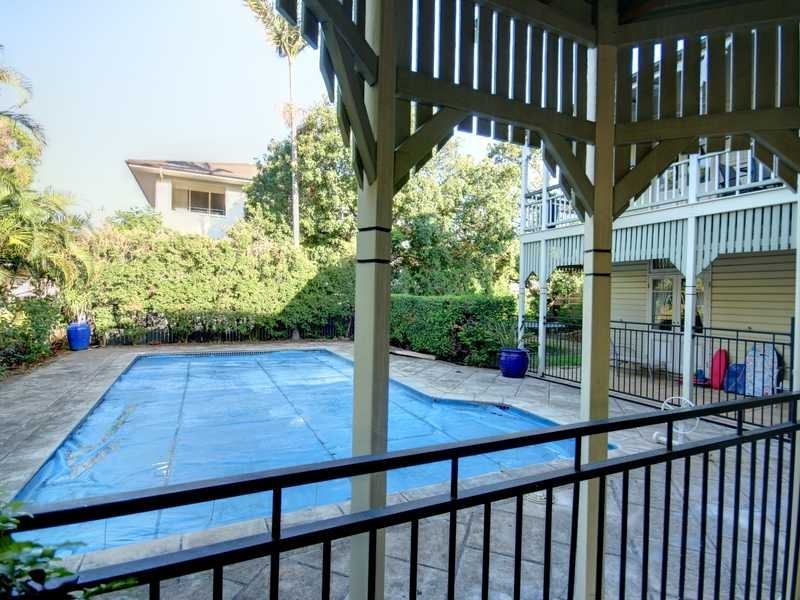 49 Charlton Street, Ascot QLD 4007