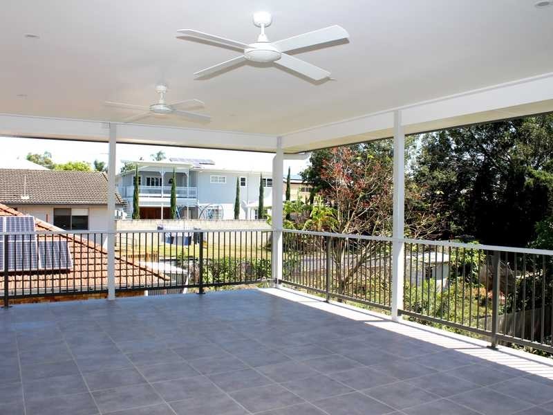 Corner 29 Lydia/Dawson, Wooloowin QLD 4030