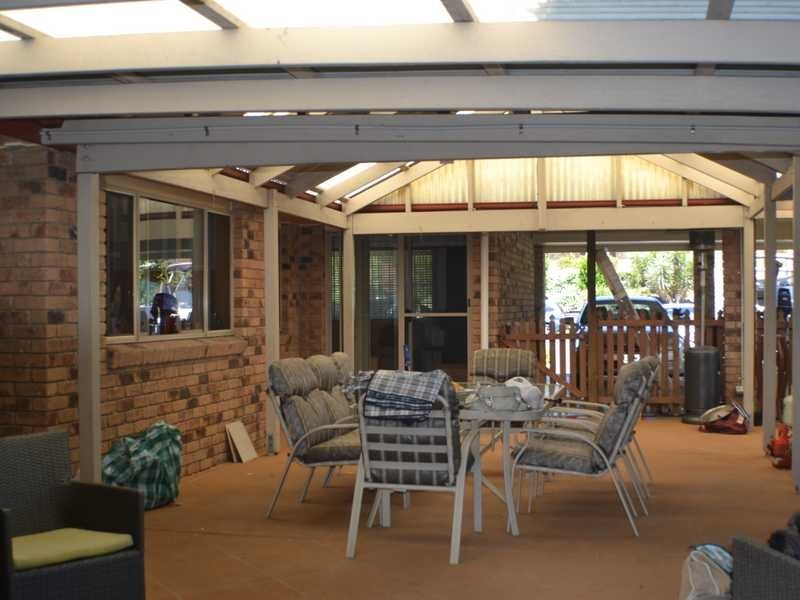 6 Lorikeet Street, Arana Hills QLD 4054